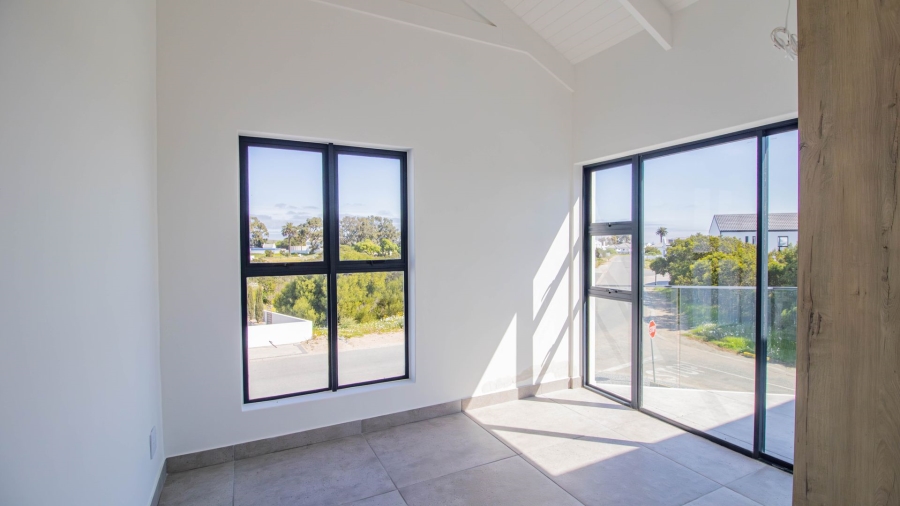 3 Bedroom Property for Sale in Shelley Point Western Cape
